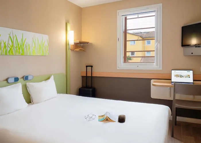 Ibis Budget Cadarache 2* Manosque