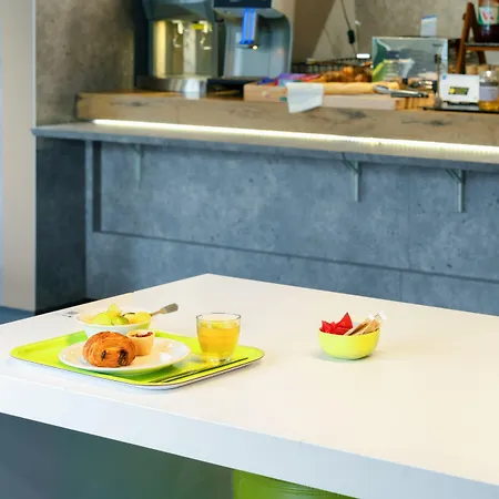 ホテル Ibis Budget Cadarache マノスク