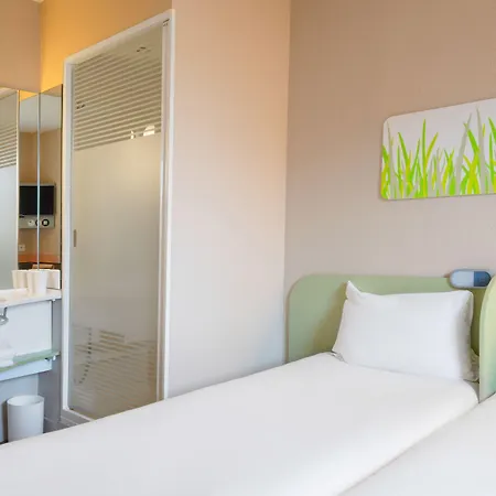 Ibis Budget Cadarache Отель 2*