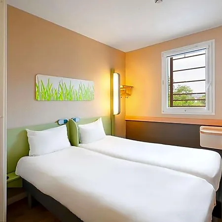 Ibis Budget Cadarache 2*