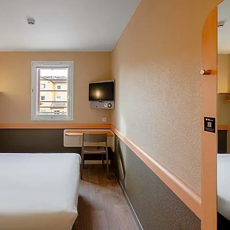 Ibis Budget Cadarache 2*