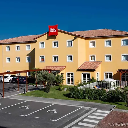 Ibis Budget Cadarache 2* マノスク