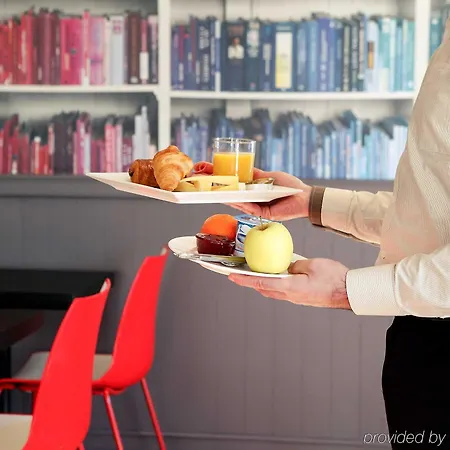 Отель Ibis Budget Cadarache