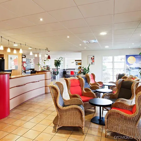 Отель Ibis Budget Cadarache Маноск