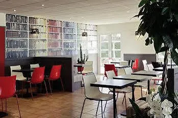 Hotel Ibis Cadarache 2*