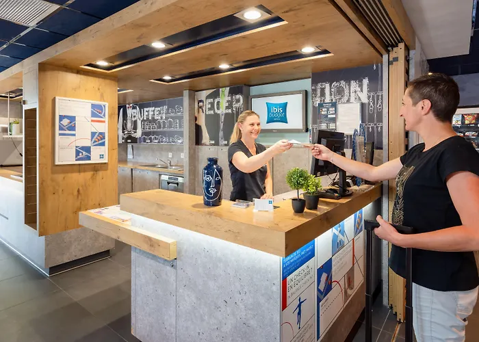 Ibis Budget Cadarache 2* Маноск