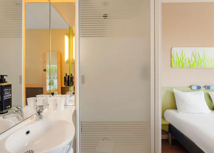 Отель Ibis Budget Cadarache